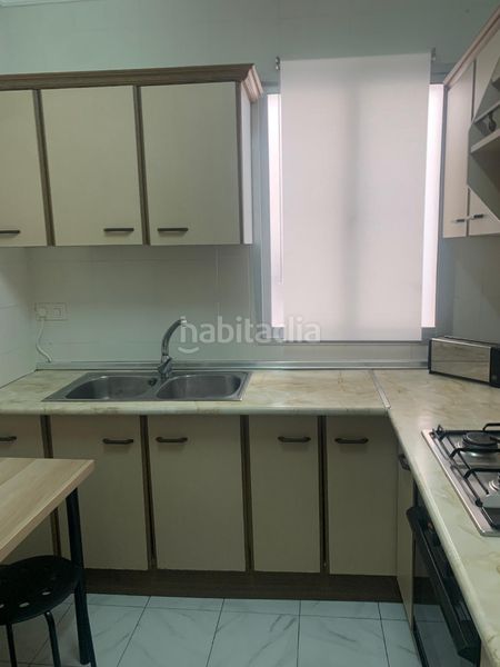 Foto ef828113-3345-4e11-9b79-415bb5e5e70a. Flat in Loja