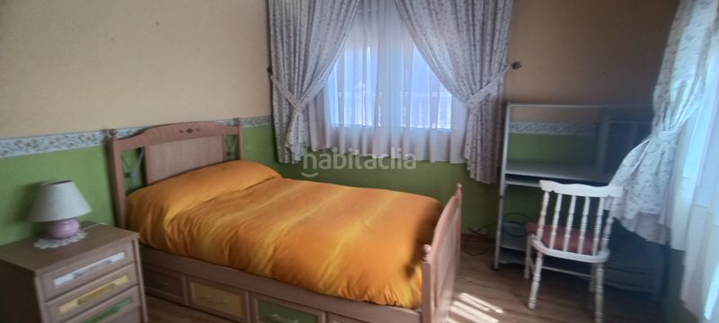 Foto 59bd8f07-9a6d-4862-83b2-1939d1471336. Appartement avec cheminée dans Loja