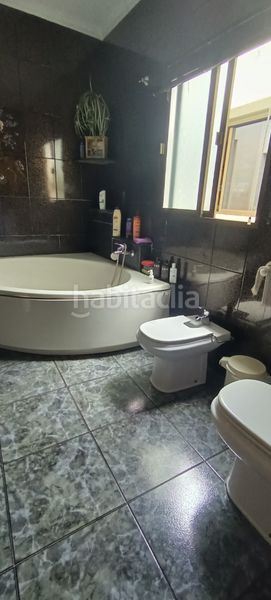 Foto 7634ce12-e53b-4955-aa5d-8c20bf628c69. Etagenwohnung mit parking in Loja