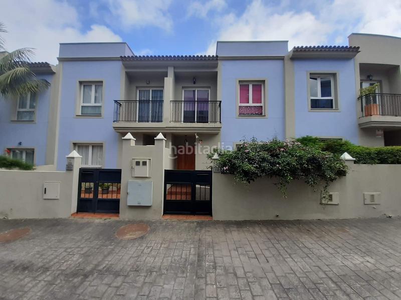 Foto 3c2eb127-e42e-42ea-ba6f-0ae4fa1c32f4. Casa adosada en calle los principes 9 chalet pareado en los realejos en Realejos (Los)