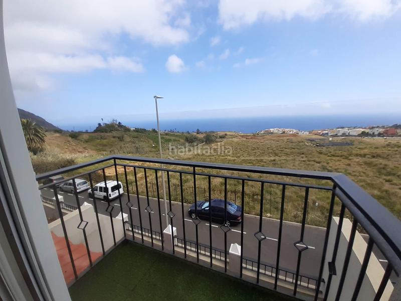 Foto 8a4ce932-b2dd-4c4f-9d8f-34fd735617e5. Casa adosada en calle los principes 9 chalet pareado en los realejos en Realejos (Los)