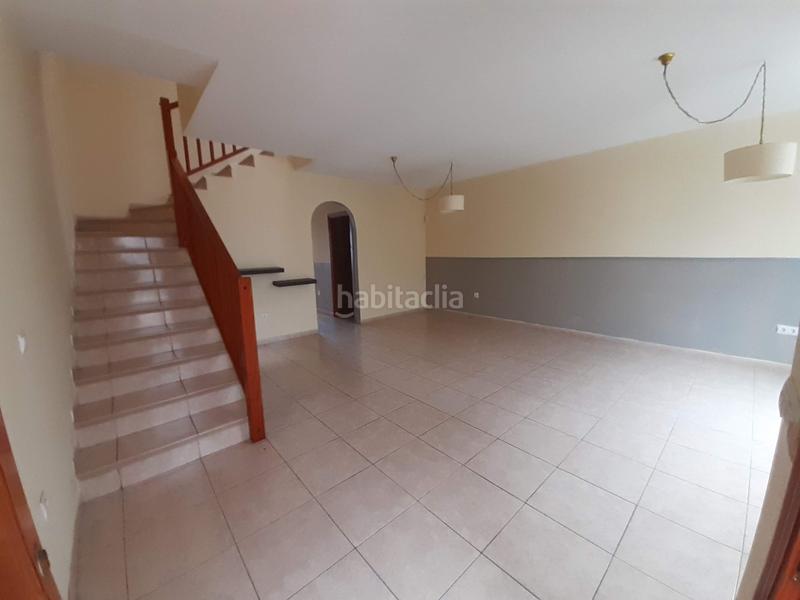 Foto 9c4c188a-4cfe-4e37-a336-a7a64e2859c7. Casa adosada en calle los principes 9 chalet pareado en los realejos en Realejos (Los)