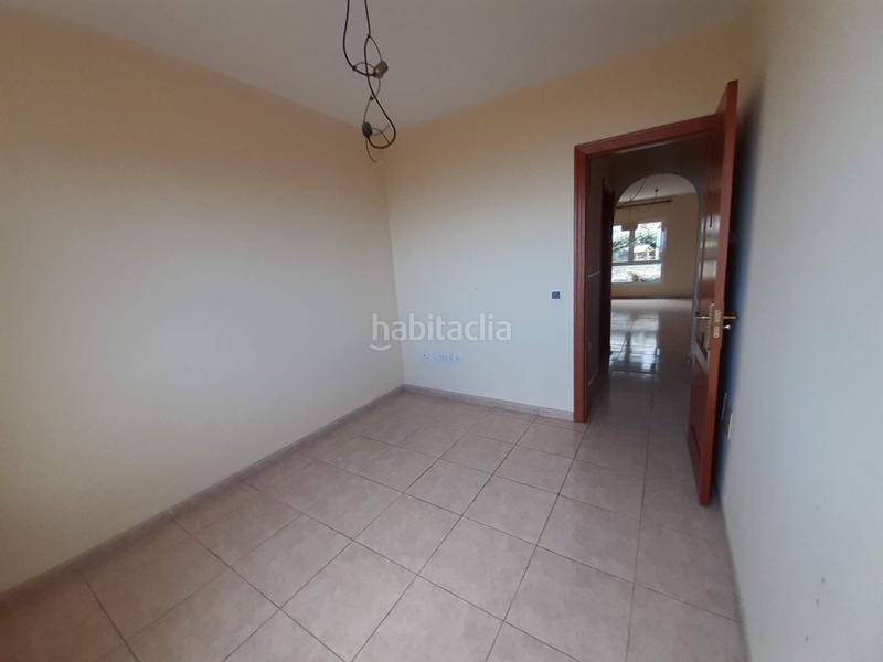 Foto 9d1acdff-2462-439f-b62f-f95a6e1b142a. Casa adosada en calle los principes 9 chalet pareado en los realejos en Realejos (Los)