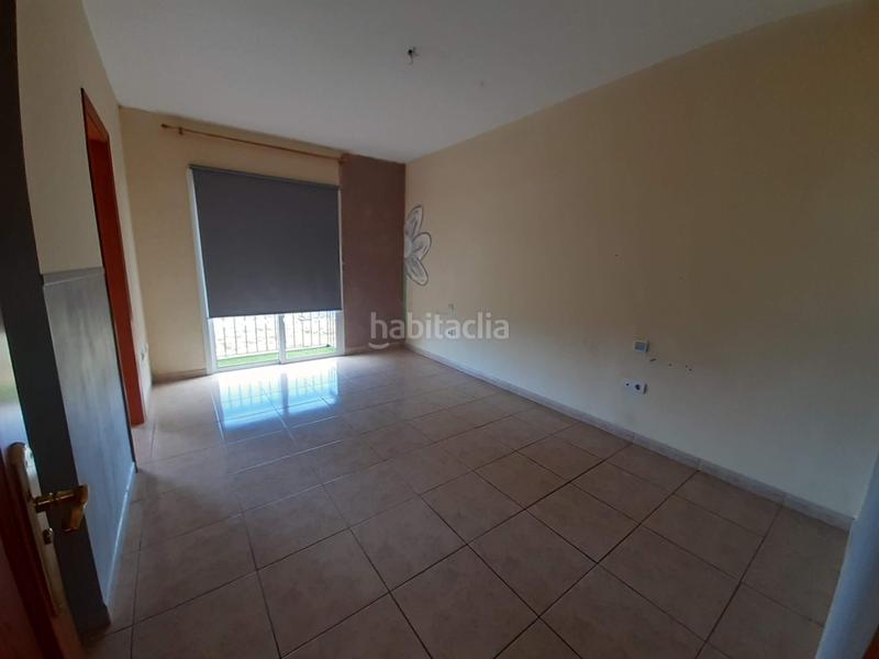 Foto e932ee4b-1872-4d9c-b261-79b5ba0eaee1. Casa adosada en calle los principes 9 chalet pareado en los realejos en Realejos (Los)