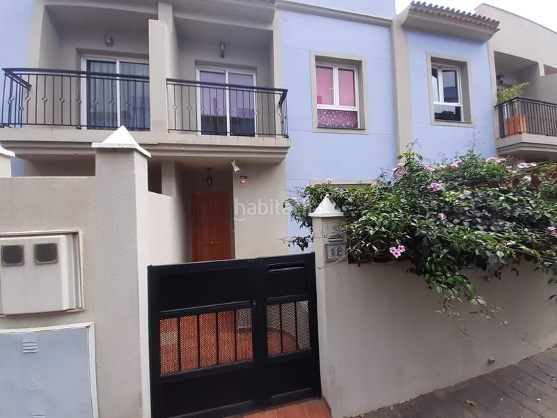 Foto f6722e69-b738-4ffa-af16-37f9a199c79d. Casa adosada en calle los principes 9 chalet pareado en los realejos en Realejos (Los)