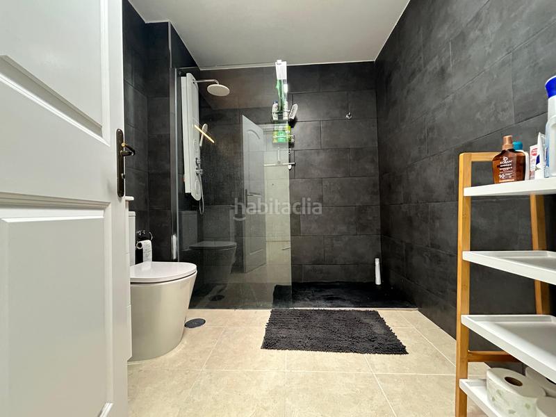 Foto b9a81d26-f550-4f72-849b-42acb9be3af2. Apartamento en calle tinguafaya 90 apartamento en Chayofa en Arona