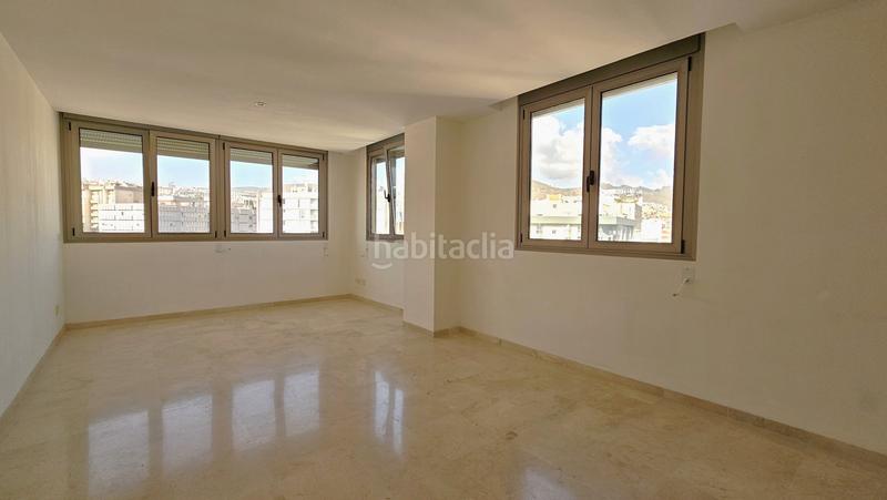 Foto 23449f3d-0b9f-46ca-bf3f-474a64306e7f. Ático en calle alcalde jose emilio garcia gómez 1c ático en Santa Cruz de Tenerife