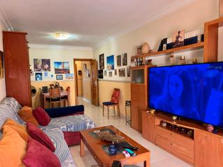 Apartament a Calle la sabinita 76. Apartamento 3 dormitorios en la camella