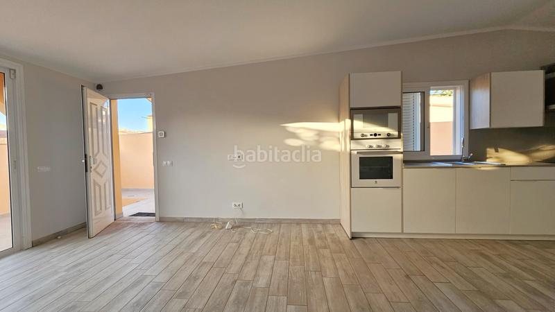Foto a4205c07-6ea8-4824-98f1-204d5c47a482. Casa aparellada a paseo violeta 3° 30 a Palm - Mar Arona