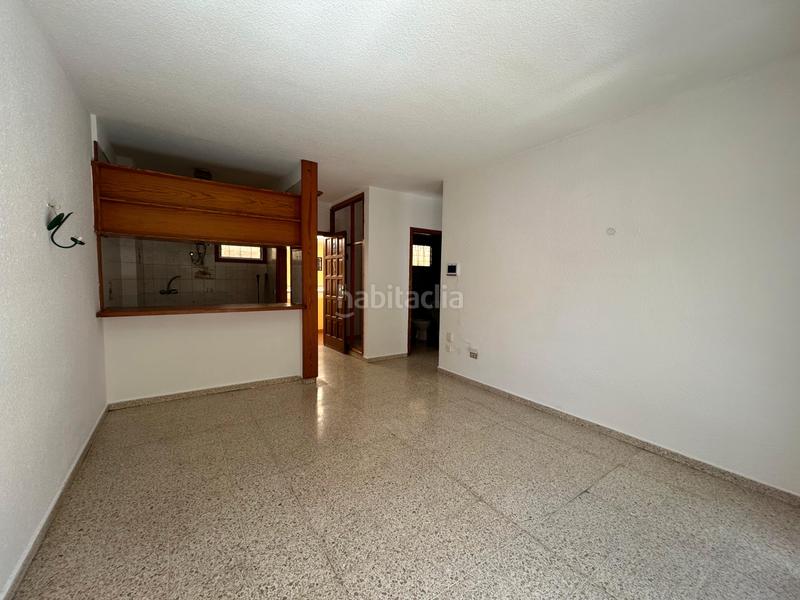 Foto b22289ee-a6db-43ec-8a03-92bc5ec5b649. Piccolo appartamento in avenida juan carlos i 7 in Arona