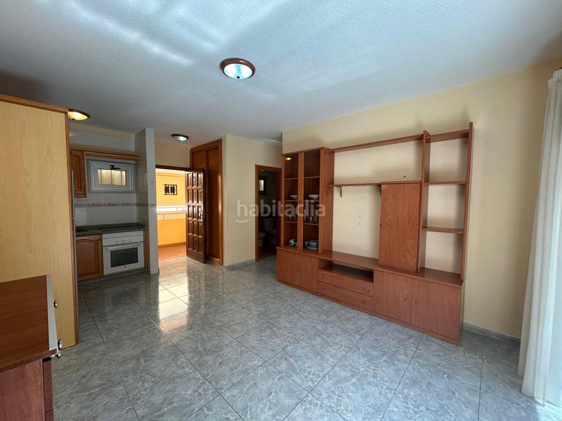 Foto 3f66cb3b-3e25-4e11-bf7a-b211f36514a0. Apartment in avenida juan carlos i 37 in Los Cristianos Arona