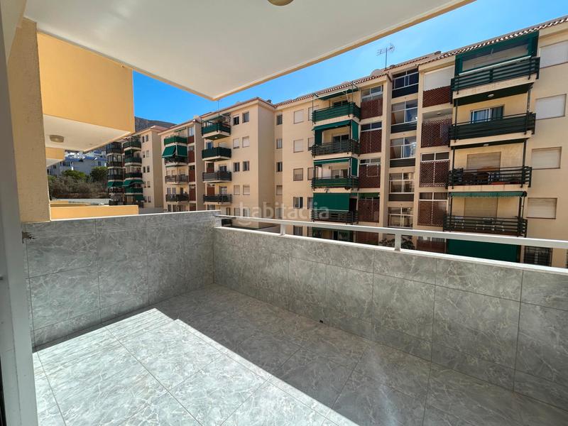 Foto 5c56f9a4-960b-4035-a35c-f646f8bba8dc. Apartment in avenida juan carlos i 37 in Los Cristianos Arona