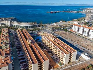 Apartament a Avenida juan carlos i 37. Apartamento en los cristianos, residencial los angeles