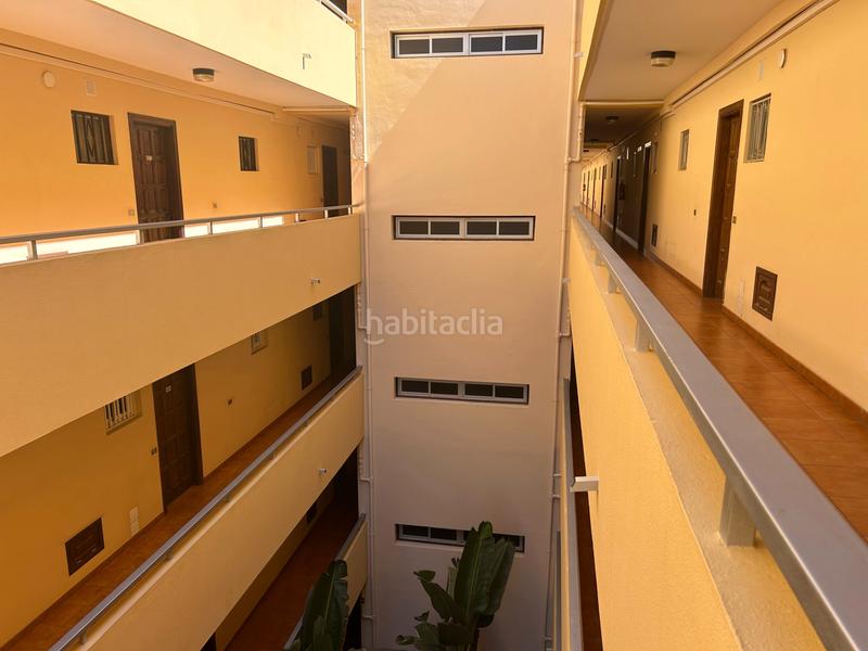 Foto a57ebf1b-4cf4-4790-9d9e-5da4e3b34116. Apartment in avenida juan carlos i 37 in Los Cristianos Arona