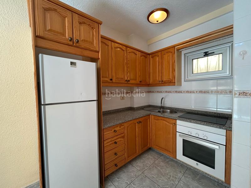 Foto e6aa300e-b3cb-4120-befb-08607abd13a6. Apartment in avenida juan carlos i 37 in Los Cristianos Arona