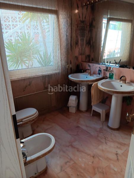 Foto 369f717b-274b-44aa-b6d6-85078e373d03. Chalet en calle aldaba 281 villa con jardin en Chayofa en Arona