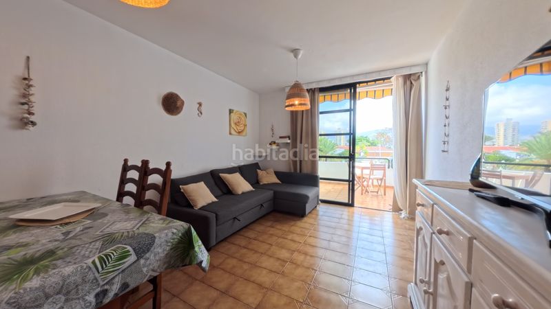 Foto b3827621-a7da-49a4-b517-3f8f9f0465b1. Duplex in avenida santiago puig 4 in Playa de las Américas Arona