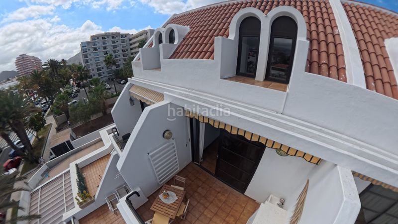 Foto f8dfbe10-4420-42f1-ae39-0d21b9b56aae. Duplex in avenida santiago puig 4 in Playa de las Américas Arona