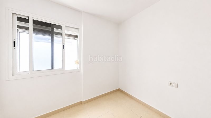 Foto 46c5f2e3-f737-432e-a1b9-9a61c90df4e0. Apartament a calle quito 3 a Buzanada Arona
