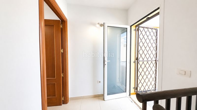 Foto b73d7a17-11f6-4611-9504-8bd70b154e3d. Apartament a calle quito 3 a Buzanada Arona