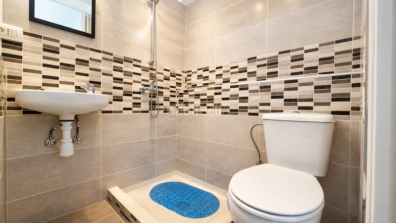 Foto c1334350-b499-4cf0-aa11-3162922bbfd2. Apartament a calle quito 3 a Buzanada Arona