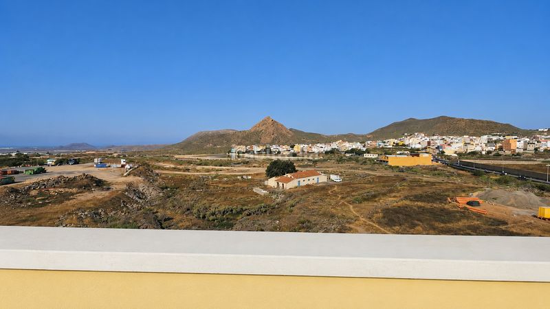 Foto ec531184-f6ab-4853-b1c4-100e0b065036. Apartament a calle quito 3 a Buzanada Arona