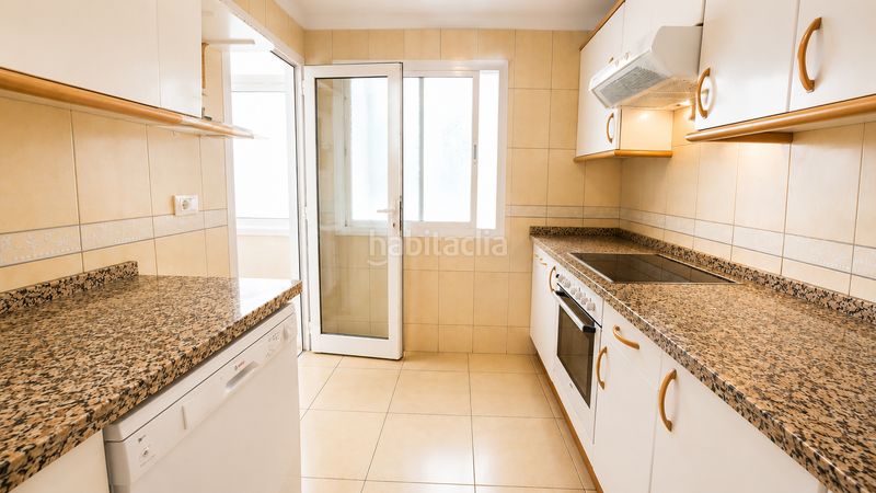 Foto fcef0704-c632-46c8-b0e3-715e77baa2be. Apartament a calle quito 3 a Buzanada Arona