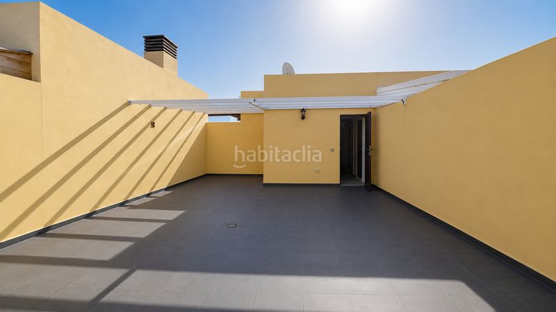 Foto fe362905-b795-48bd-bf42-4f8aad29920d. Apartament a calle quito 3 a Buzanada Arona