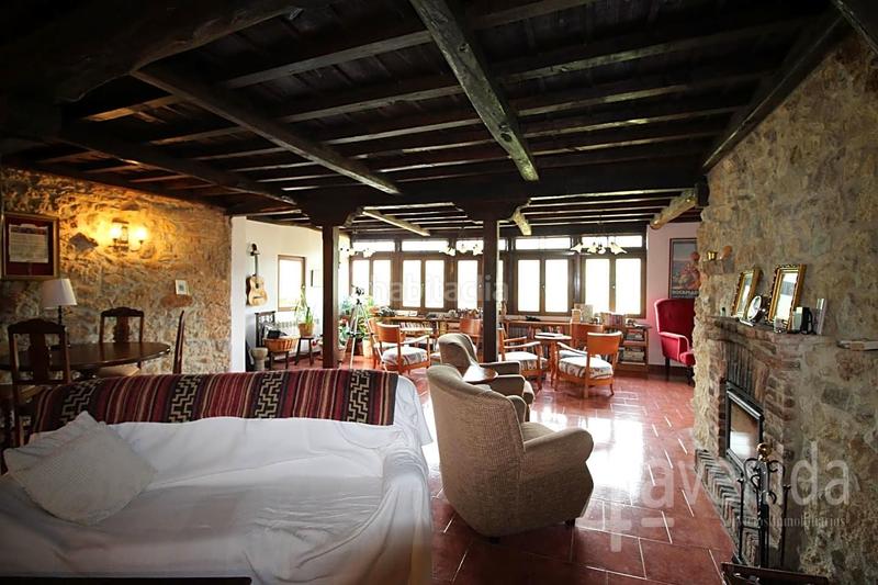 Foto c5463ff1-e7ab-4270-a507-478657d5ad5f. Masia amb calefacció a Quirós