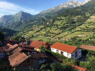 Masia  Lugar faedo. Precioso hotel rural en quirs. asturias