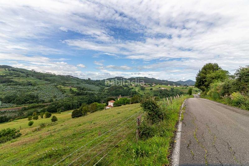 Foto 176fbf2f-7e21-4c86-b4f0-dd99f3325a4a. Terrain résidentiel dans villardeveyo 10 dans Llanera