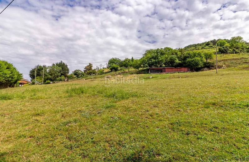 Foto ccb980bd-1d6a-487c-a3e2-790fefe62454. Terrain résidentiel dans villardeveyo 10 dans Llanera