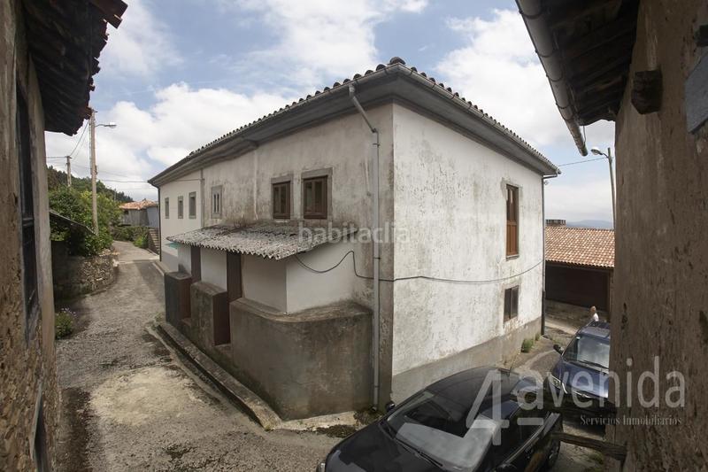 Foto 8f2ecd68-65a1-4f03-9403-6ee111b326db. Casa adossada a villarigan 12 a Pravia