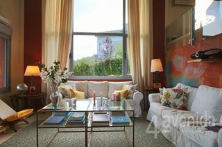 Casa a Del llombo 194. Descubre casa de babel un oasis de tranquilidad, belleza y vista