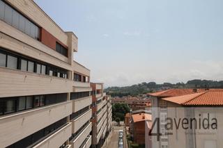 Flat  Clara campoamor
