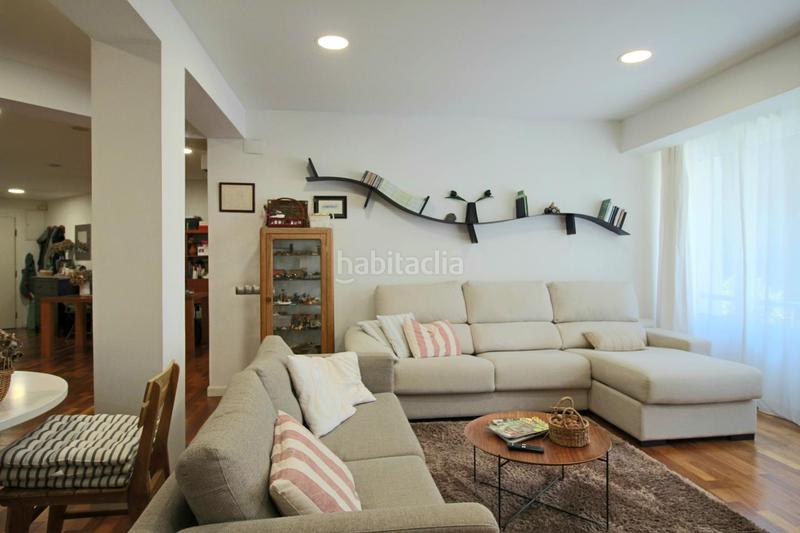 Foto b08fc7bc-6d06-4024-a587-e33a0410b97d. Loft in menéndez valdés 11 in Centro Gijón