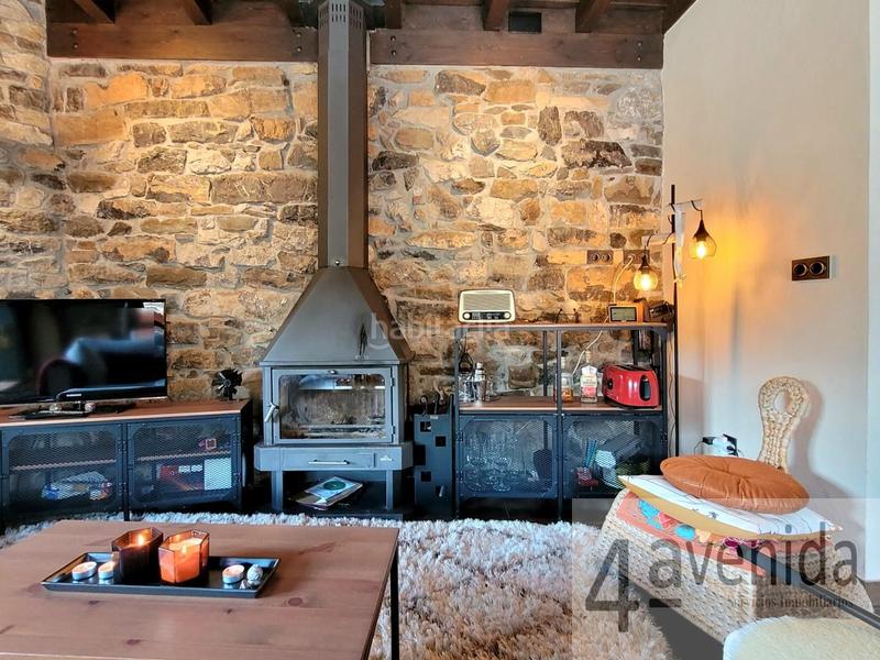 Foto a6fb0220-216c-4215-a2ee-eaae4ef331db. Casa amb calefacció a Caso