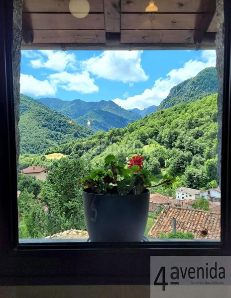 Foto b3daa25f-2ba8-4e4c-b189-cbb378813651. Casa amb calefacció a Caso