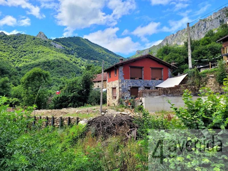 Foto b6030eb1-17e7-43ef-a9ab-1d58652c3502. Casa amb calefacció a Caso