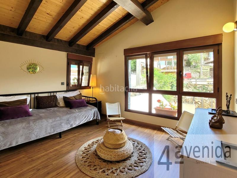 Foto f22ee4f5-cbf7-44ef-a01e-5772d49b204a. Casa amb calefacció a Caso