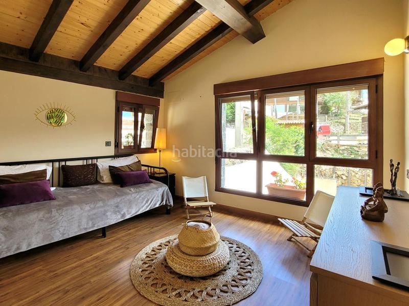 Foto f6237f5d-146d-40ea-aa57-a66e538381c2. Casa bellisimo chalet entre montañas en el corazón de la reserva de la biosfera de redes en Caso