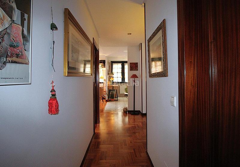 Foto 4d482131-01bd-460c-b729-2a181af2cfdc. Appartement dans uría 25 dans Centro Gijón