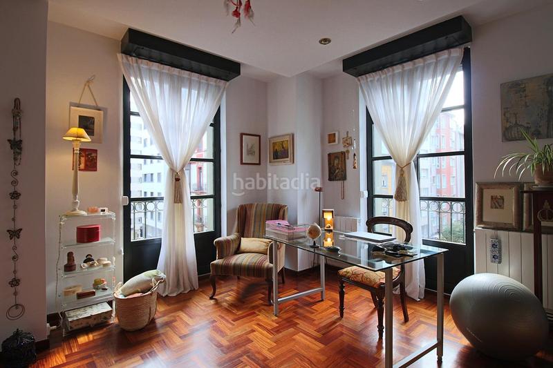 Foto c7c08dea-b641-4011-9810-60ebe6692443. Appartement dans uría 25 dans Centro Gijón