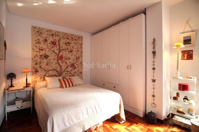 Foto fa5a428e-60d6-4261-983a-f7a2d0bbc02e. Piso en uría 25 en Centro Gijón