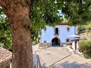 Casa  Arrobio. Casa del pandu   encanto en piedra, madera y tradicin en el par