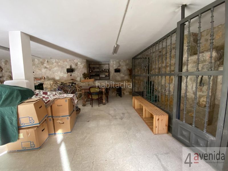 Foto c21d2e9d-fc7a-44f7-a205-984705f3e9f0. Casa amb calefacció aparcament a Nava