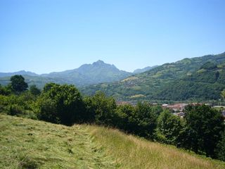 Terreny residencial a Barrio el pindal 504. Finca rústica de 11.973 m con cabaña de piedra y gran potencial