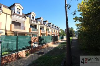 Maison jumelée  Avenida de la camocha