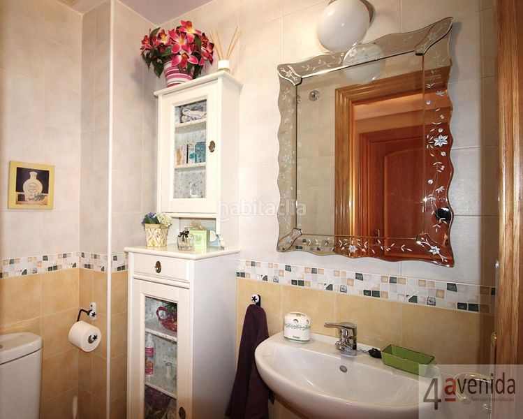 Foto cef76790-95b1-4f45-848d-e92285c835e8. Casa adosada en Vega Gijón