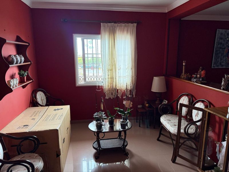Foto b2fa901c-8f19-4b3d-8514-3cb9cfdfa312. Xalet a calle tarajal 5 a Tamaraceite Palmas de Gran Canaria (Las)